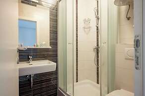 Adriatic Queen Residence