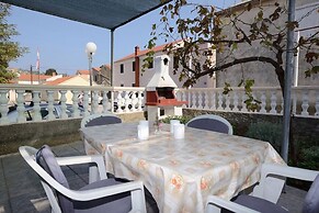 Spacious Holiday House Domenico
