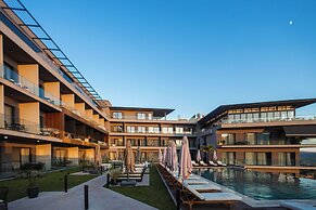 Royal Blue Resort & Residence