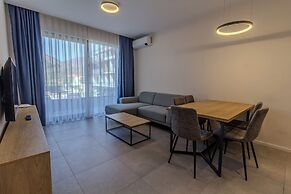 Royal Blue Resort & Residence