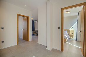 Royal Blue Resort & Residence