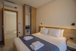 Royal Blue Resort & Residence