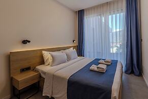 Royal Blue Resort & Residence