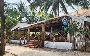 Mad Monkey Koh Rong
