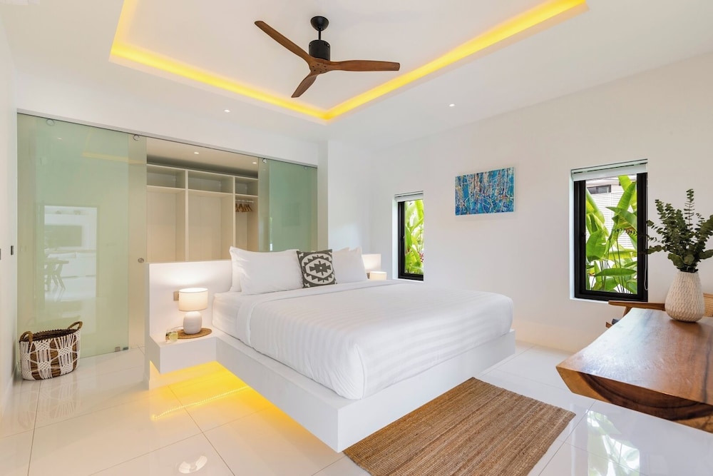 Villa Mandra 4BR Luxury Pool Villa, Bophut (KBR2)