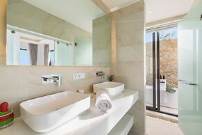 Villa Mandra 4BR Luxury Pool Villa, Bophut (KBR2)