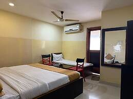 Hotel Deendayal