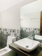 Jungle City Hostel