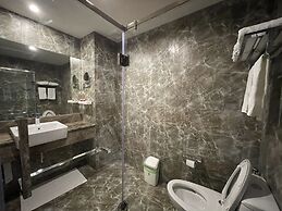 Le Cannes Hotel