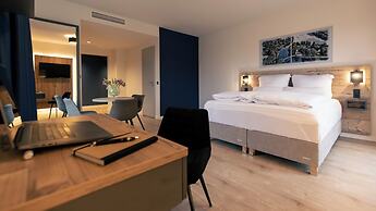 SpreeBlau Apartments