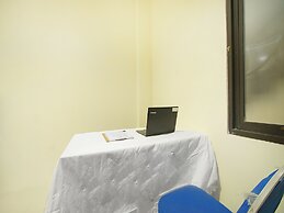 OYO 91401 Almeera