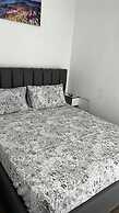 VILA AARON