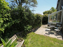 1 Hetfield Cottages