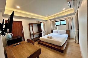 Tanwa Hotel