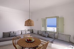 Terra Blanca Suites