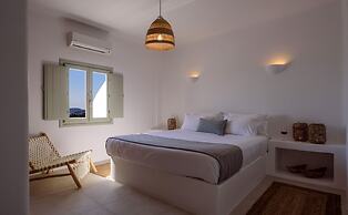Terra Blanca Suites