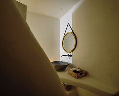 Terra Blanca Suites