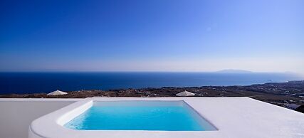 Terra Blanca Suites