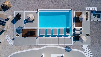 Terra Blanca Suites