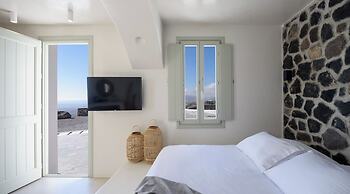 Terra Blanca Suites