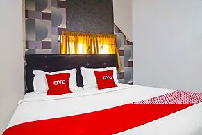 Hotel O Abadi Hotel