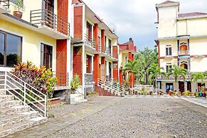 OYO 90878 Pakem Sari Hotel & Convetion