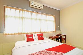 OYO 90878 Pakem Sari Hotel & Convetion
