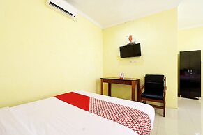 OYO 90878 Pakem Sari Hotel & Convetion