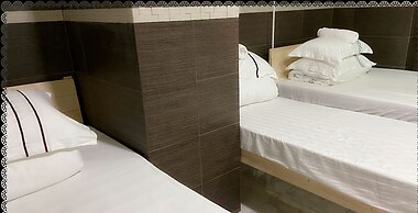 Famous Guesthouse