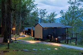 Bobocabin Coban Rondo Malang
