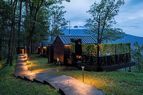 Bobocabin Coban Rondo Malang