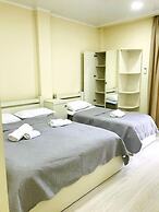 Hotel Gurya