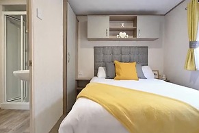 Coopers Beach 3-bed Caravan, Sleeps 8 & Pets Ok