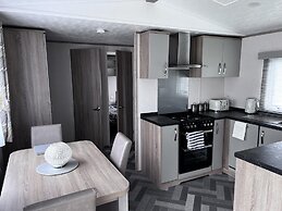 Coopers Beach 3-bed Caravan, Sleeps 8 & Pets Ok