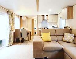 Coopers Beach 3-bed Caravan, Sleeps 8 & Pets Ok