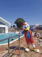 Coopers Beach 3-bed Caravan, Sleeps 8 & Pets Ok