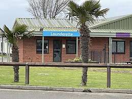 Coopers Beach 3-bed Caravan, Sleeps 8 & Pets Ok