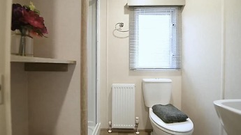 Coopers Beach 3-bed Caravan, Sleeps 8 & Pets Ok