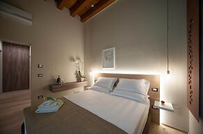 Antica Dimora Luxury Rooms - Meridia Collection