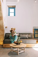 Kalathos Square Luxury Suites