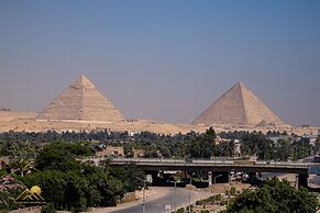 Pyramids Sunrise Inn