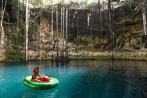 Hotel Boutique Cenote Secreto Maya