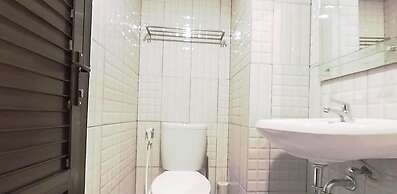 Comfort Studio At De Prima Apartment