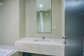 Fancy And Nice 1Br At Paramount Skyline Apartment