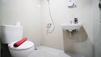 Nice And Comfy Studio At Grand Dharmahusada Lagoon Apartment