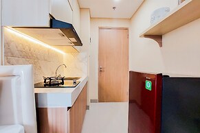 Homey And Simply Look Studio Room Apartment B Residence
