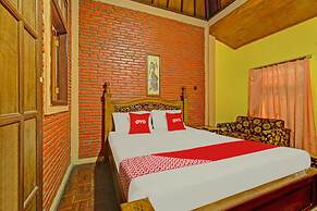 Hotel O Villa Papada