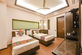 FabHotel Aashraye