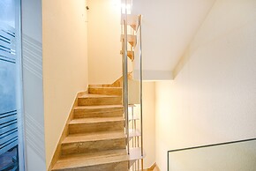 FabHotel Aashraye