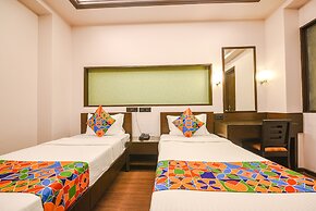 FabHotel Aashraye